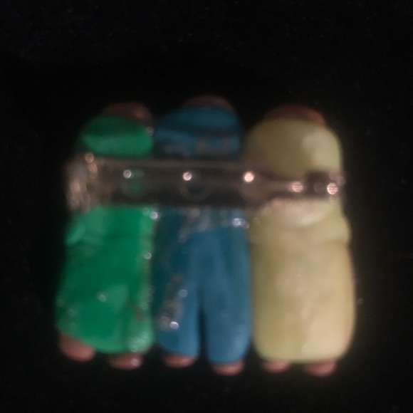 💛💙Friends Brooch💙💛 - Picture 6 of 11